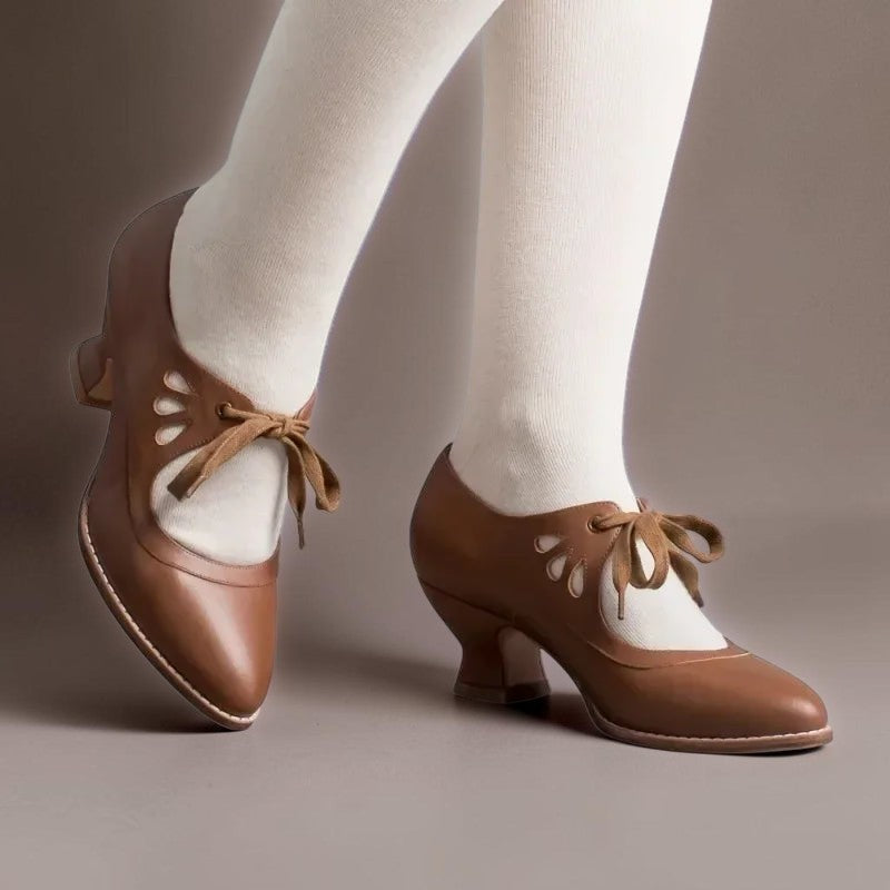 Rosalind | Vintage Lace-Up Mary Jane Pumps